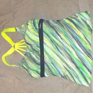 Cute green women's size 8 bathing suit top-0566